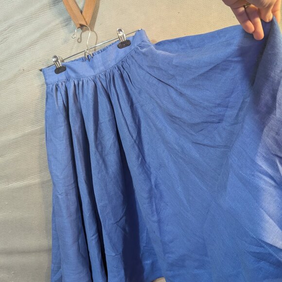 Full circle linen skirt with matching suspenders - Picture 4 of 10